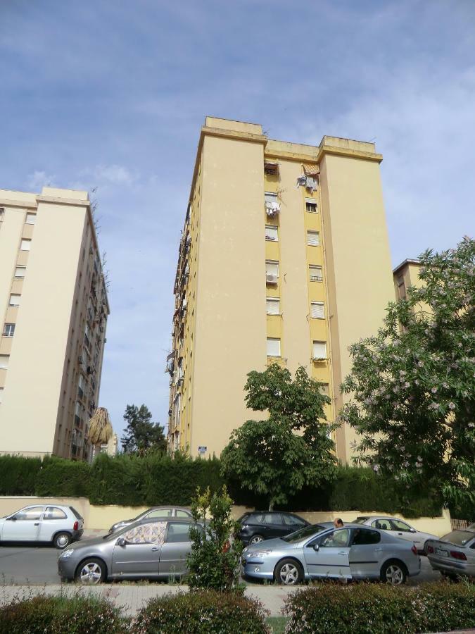 Apartamento Corregidor Malaga Luaran gambar